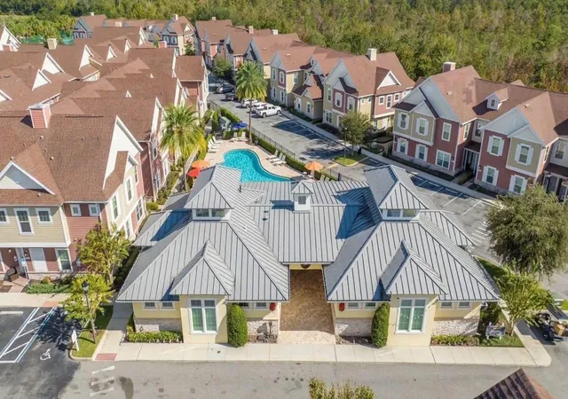 Listing Photo 2 - Condo for sale in building located at 7571 Sunny Dreams Ln, KISSIMMEE, FL 34747 - Unit #na