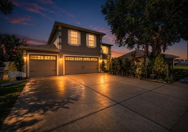 Photo 1 of Single family home for sale at 7642 Park Hl Ave, Leesburg, FL 34748 | MLS# G5112923 | Listing updated on 2026-10-14