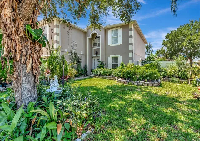 Photo 3 of Single family home for sale at 7642 Park Hl Ave, Leesburg, FL 34748 | MLS# G5112923 | Listing updated on 2026-10-14