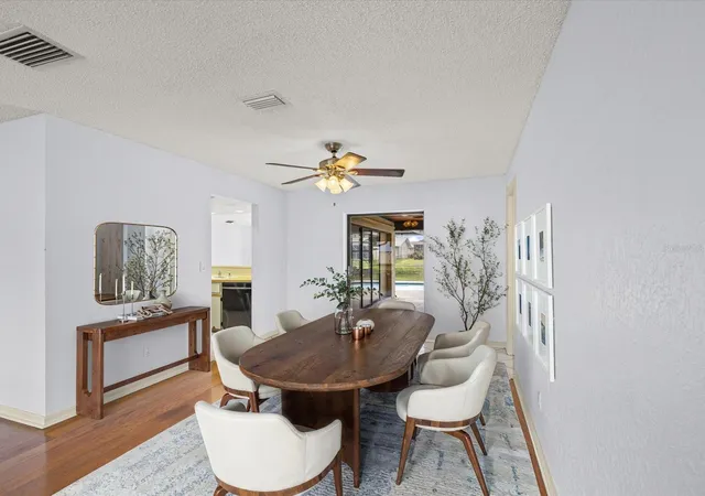 5th image of 10843 Harborside Dr, Largo, FL 33773 | MLS# TB8512710