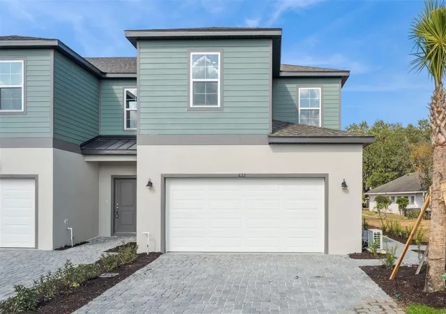 2nd image of 2291 Red Pine Ct, Eustis, FL 32726 | MLS# W7886140