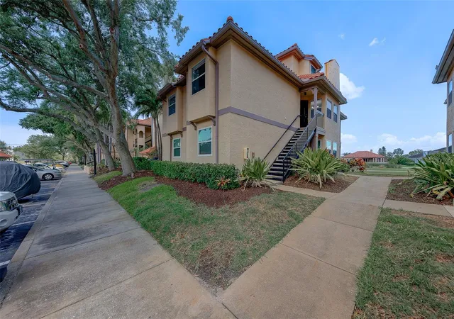 2nd image of 2400 Feather Sound Dr #928, Clearwater, FL 33762 | MLS# TB8512733