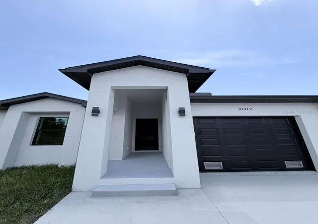 Photo 2 of Sale Pending at 10412 Port Everglades St, Port Charlotte, FL 33981 | MLS# TB8512740 | Listing updated on 2026-09-23