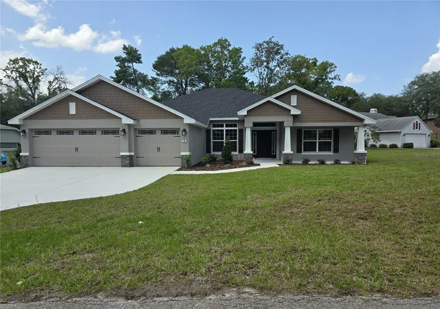 Photo 2 of Single family home for sale at 13 Geranium Ct, Homosassa, FL 34446 | MLS# OM725473 | Listing updated on 2026-08-26