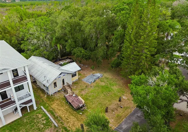 Photo 1 of Single family home for sale at 7416 Seagull Way, Tampa, FL 33635 | MLS# TB8512761 | Listing updated on 2026-07-16