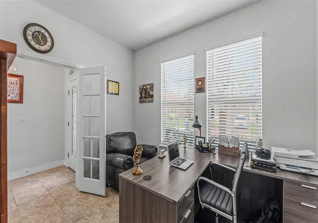Photo 2 of Single family home for sale at 4007 Prima Lago Cir, Lakeland, FL 33810 | MLS# L4962246 | Listing updated on 2026-08-31