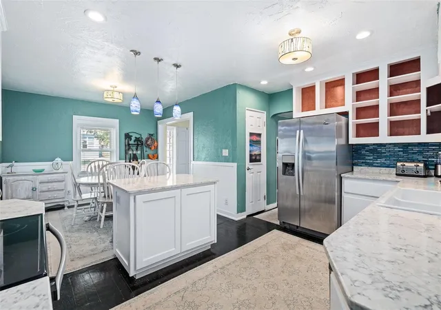 Photo 4 of Single family home for sale at 129 S Wild Olive Ave, Daytona Beach, FL 32118 | MLS# V4949321 | Listing updated on 2026-08-31