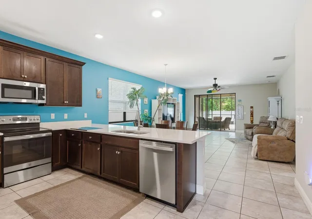 4th image of 11632 Weaver Hollow Rd, New Port Richey, FL 34654 | MLS# TB8512774