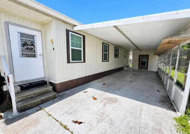 Homes for sale in Holiday, FL | 1925 Mary Ln, Holiday, FL 34690 | MLS# TB8512781