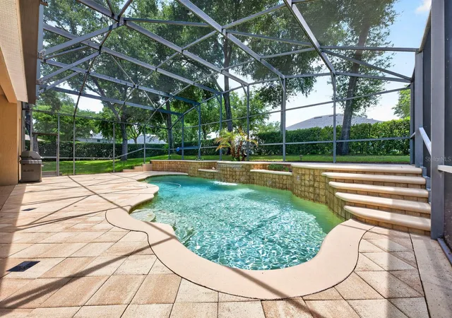 4th image of 2425 Parkside Meadow Dr, Apopka, FL 32712 | MLS# O6411317