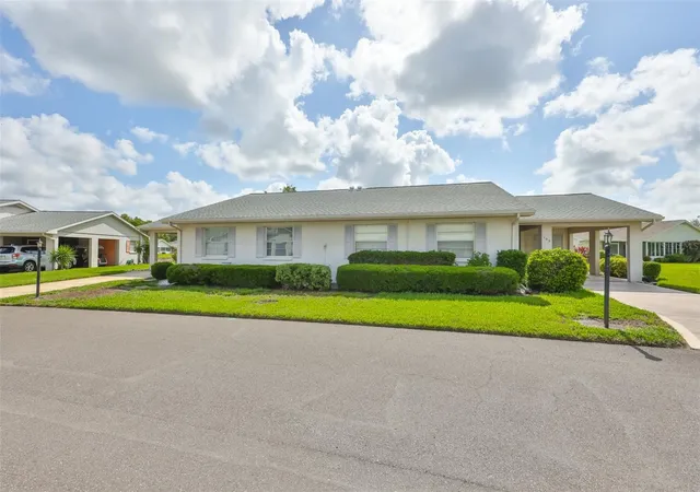 4th image of 109 Glendower Cir, SUN CITY CENTER, FL 33573