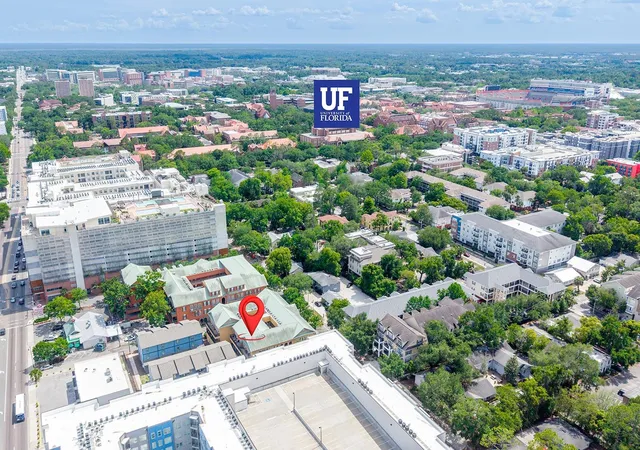 3rd image of 325 Nw 14Th St #205, Gainesville, FL 32603 | MLS# GC540692