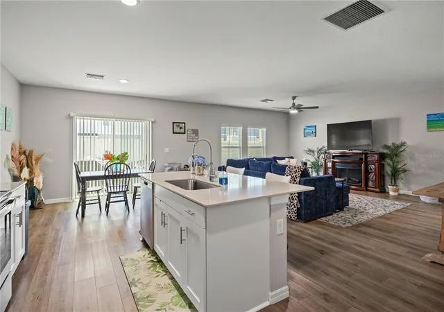 3rd image of 7580 Freesia Tr, Wesley Chapel, FL 33545 | MLS# TB8512806