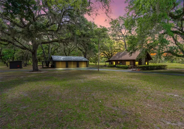 Homes for sale in Bushnell, FL | 4801 County Road 575, Bushnell, FL 33513 | MLS# G5112928