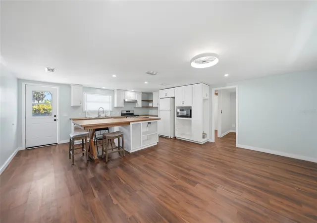 4th image of 8164 Archie St, Englewood, FL 34224 | MLS# C7526648