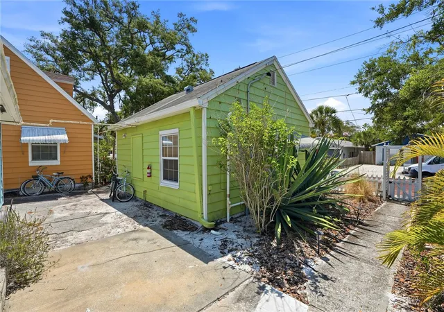 Photo 3 of Single family home for sale at 5407 29th Avenue S, Gulfport, FL 33707 | MLS# TB8512836 | Listing updated on 2026-07-02