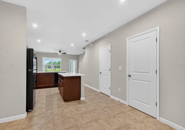 Photo 4 of Townhouse for sale at 3048 Victoria Inlet Dr, Holiday, FL 34691 | MLS# TB8512841 | Listing updated on 2026-09-29