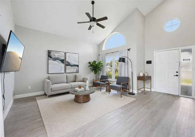 Photo 3 of Single family home for sale at 622 Colorado Woods Ct, Orlando, FL 32824 | MLS# O6411369 | Listing updated on 2026-08-17