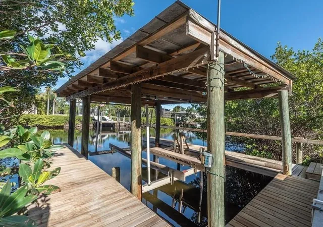 5th image of 6508 Blackfin Wy, Apollo Beach, FL 33572 | MLS# O6411373