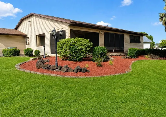 Homes for sale in Lakeland, FL | 3104 Sand Trap Ct, Lakeland, FL 33810 | MLS# TB8512867