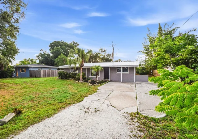 2nd image of 5917 Olive Ave, Sarasota, FL 34231 | MLS# O6411402