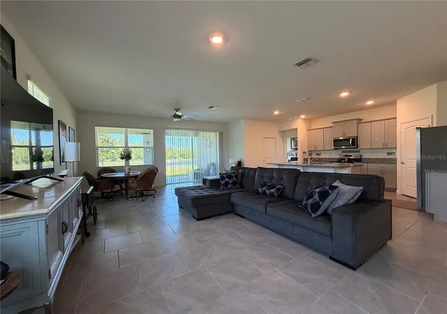 5th image of 85 Huntington Pl, Ormond Beach, FL 32174 | MLS# V4949327