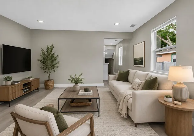 Photo 3 of Single family home for sale at 1900 25th Street S, Saint Petersburg, FL 33712 | MLS# TB8512888 | Listing updated on 2026-08-31