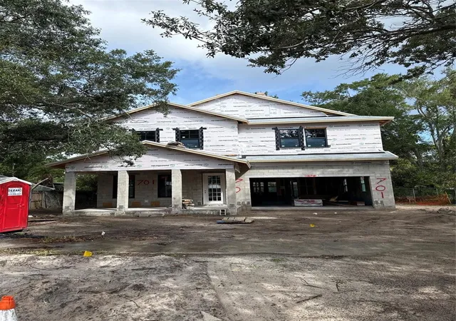 Photo 3 of Sale Pending at 701 39th Avenue N, Saint Petersburg, FL 33703 | MLS# TB8512893 | Listing updated on 2026-08-13