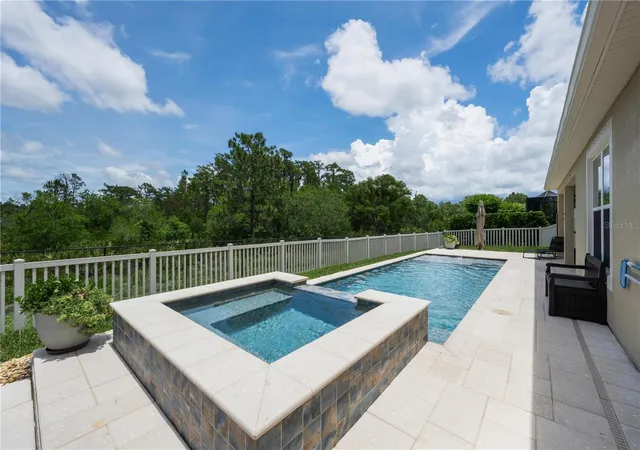 4th image of 18233 Roseate Dr, Lutz, FL 33558 | MLS# TB8512909