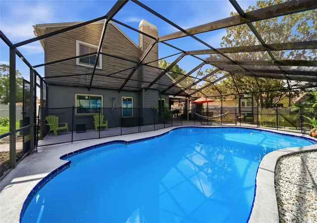 Photo 3 of Single family home for sale at 1621 Spinning Wheel Dr, Lutz, FL 33559 | MLS# TB8512911 | Listing updated on 2026-09-22