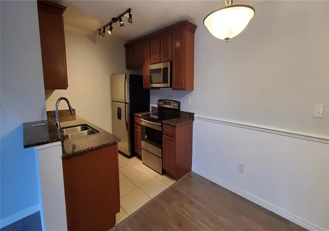 4th image of 10263 Gandy Blvd N, St. Petersburg, FL 33702