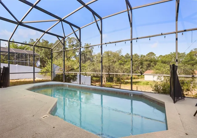 Photo 3 of Single family home for sale at 417 Wildflower Rd, Davenport, FL 33837 | MLS# S5150760 | Listing updated on 2026-08-25