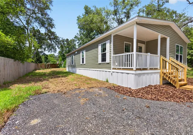 Manufactured home for sale at 17475 Tavern Rd, Brooksville, FL 34604 | MLS# TB8512968 | Listing updated on 2026-09-18