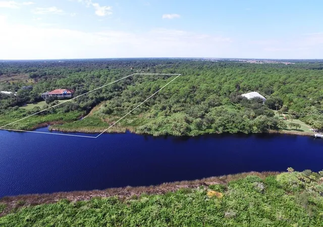 1st image of 770 N River Rd #7, Venice, FL 34293 | MLS# O6411477