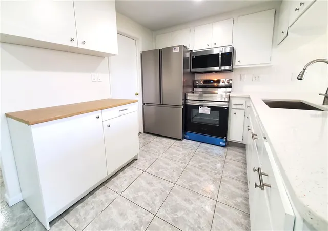 5th image of 7534 Rosewood Dr, Port Richey, FL 34668 | MLS# TB8512989