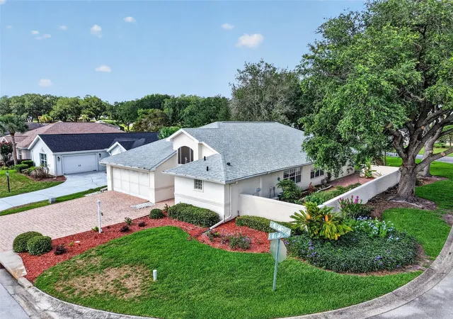 Photo 1 of Single family home for sale at 17808 Se 115th Court, Summerfield, FL 34491 | MLS# OM725519 | Listing updated on 2026-09-26