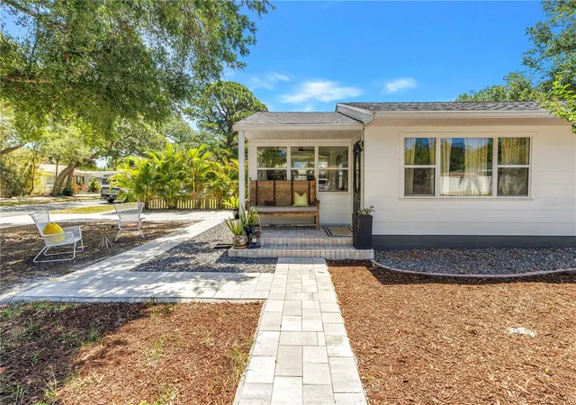 4th image of 798 45Th Ave N, St Petersburg, FL 33703 | MLS# TB8513013