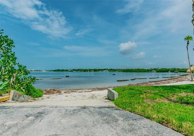 Photo 57 of Condo for sale at 3595 41st Lane S #D, Saint Petersburg, FL 33711 | MLS# TB8513024 | Listing updated on 2026-08-22