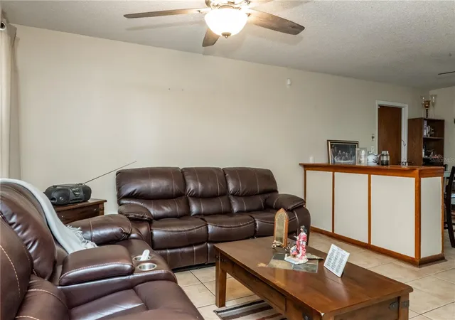 Photo 3 of Single family home for sale at 6424 Swallow Hl Dr, Orlando, FL 32818 | MLS# O6411530 | Listing updated on 2026-07-20