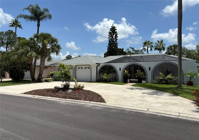 Photo 3 of Single family home for sale at 5514 Gridley Ln, New Port Richey, FL 34652 | MLS# W7886173 | Listing updated on 2026-09-01