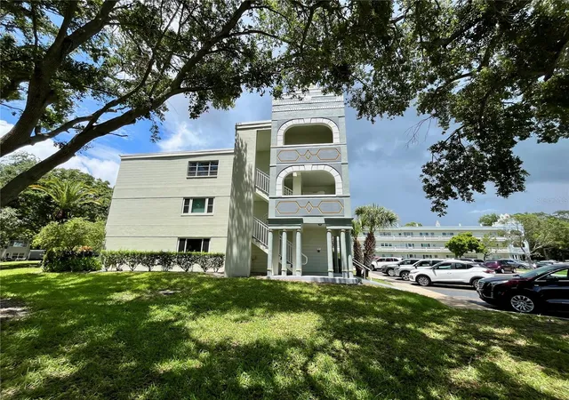 Photo 2 of Condo for sale at 2292 Costa Rican Dr #22, Clearwater, FL 33763 | MLS# TB8513078 | Listing updated on 2026-07-07