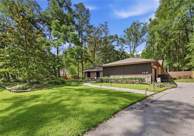 Homes for sale in Gainesville, FL | 2446 Nw 35th Ter, Gainesville, FL 32605 | MLS# GC540708