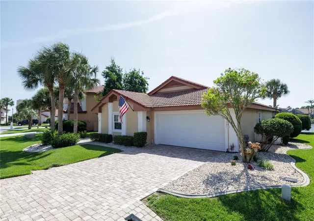 2nd image of 6 San Miguel Ct, Palm Coast, FL 32137 | MLS# FC318865