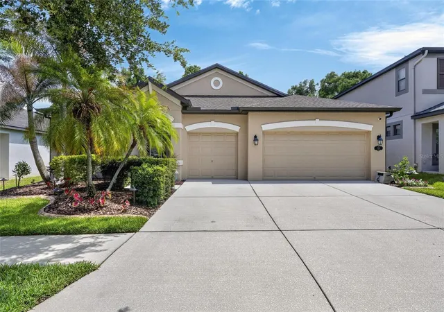 5th image of 204 Dakota Hill Dr, Seffner, FL 33584 | MLS# TB8513097