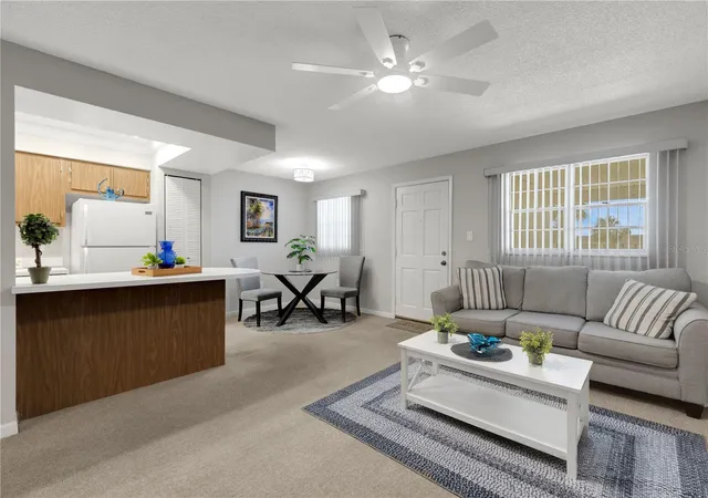 4th image of 105 47Th Ave Dr W, Bradenton, FL 34207