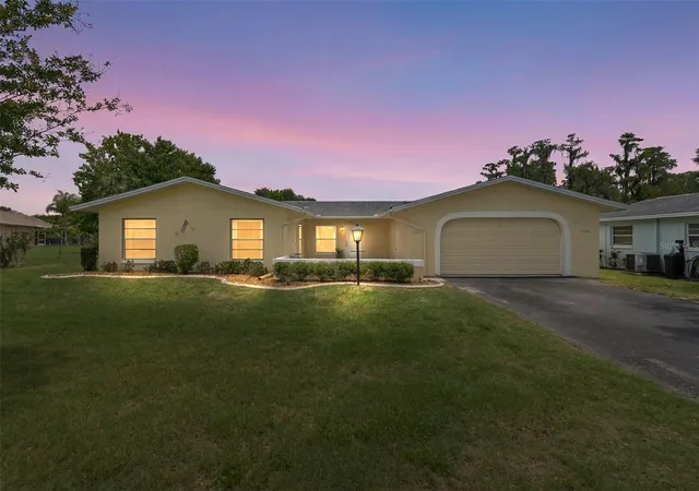 Photo 2 of Condo for sale at 12102 Boynton Ln #B, New Port Richey, FL 34654 | MLS# W7886177 | Listing updated on 2026-06-29