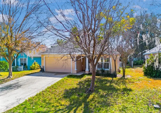 Photo 3 of Single family home for sale at 10314 Patrick Dr, Leesburg, FL 34788 | MLS# GC540712 | Listing updated on 2026-10-11