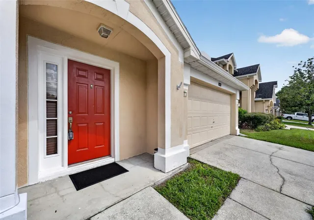 Photo 2 of Single family home for sale at 3597 Moss Pointe Pl, Lake Mary, FL 32746 | MLS# O6411571 | Listing updated on 2026-09-29