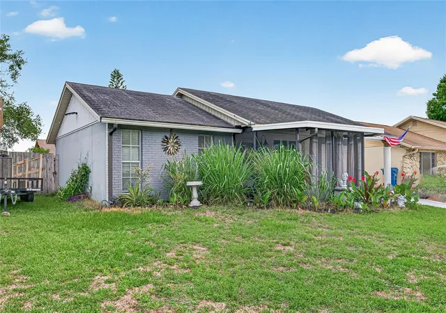 4th image of 7644 Humboldt Ave, New Port Richey, FL 34655 | MLS# TB8513122