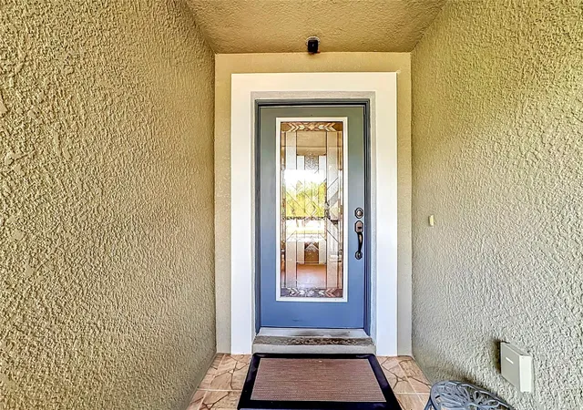 Photo 4 of Single family home for sale at 10821 Standing Stone Dr, Wimauma, FL 33598 | MLS# TB8513137 | Listing updated on 2026-08-29